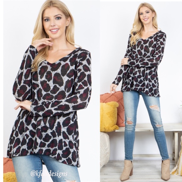 LAST! Stretchy V Neck Soft Casual Animal Print Top! - Picture 3 of 7